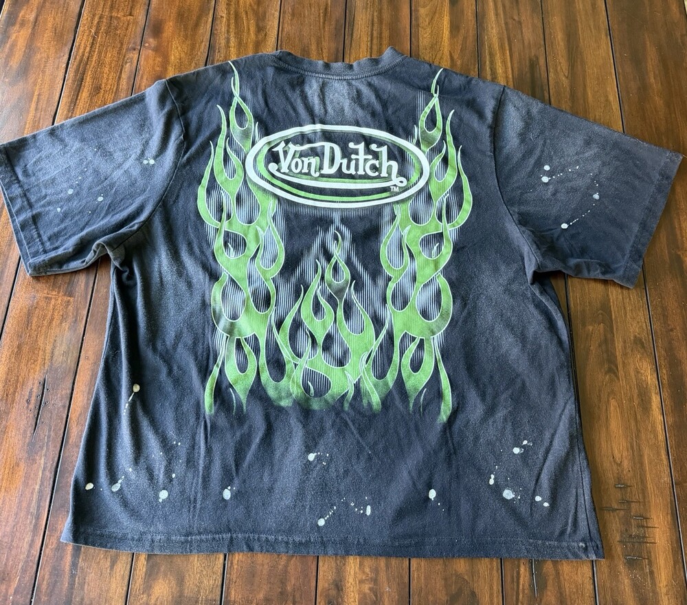 Von Dutch Men’s Large Green Flame Graphic T-Shirt Black Bleach Splatter NWT